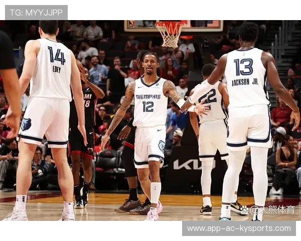 莫兰特因有损球队利益行为被灰熊队禁赛一场,莫兰特是灰熊老大吗 莫兰特因有损球队利益行为被灰熊队禁赛一场,莫兰特是灰熊老大吗